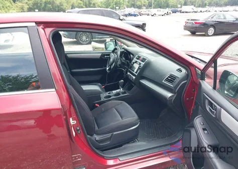 2015 Subaru Legacy 2.5I Premium из США, поврежденный, VIN 4S3BNAC66F3025346